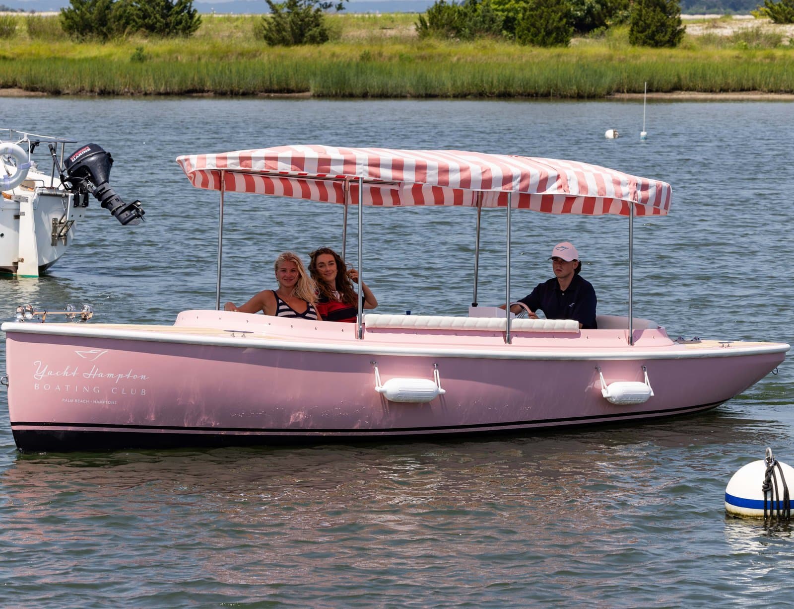 22' Barbie Fun Boat photo 3