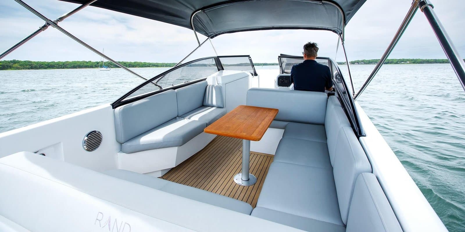 29' Yacht Hampton Escape (Hampton Bays) photo 3