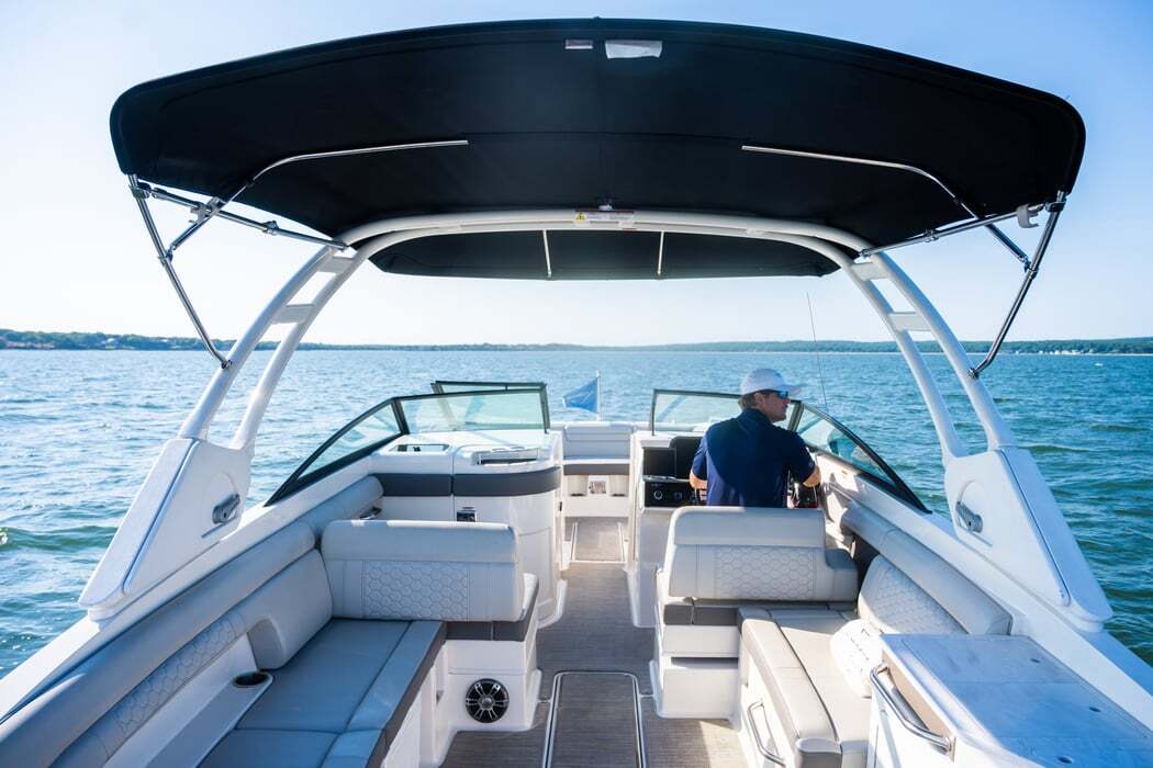29' Sea Ray SDX photo 3