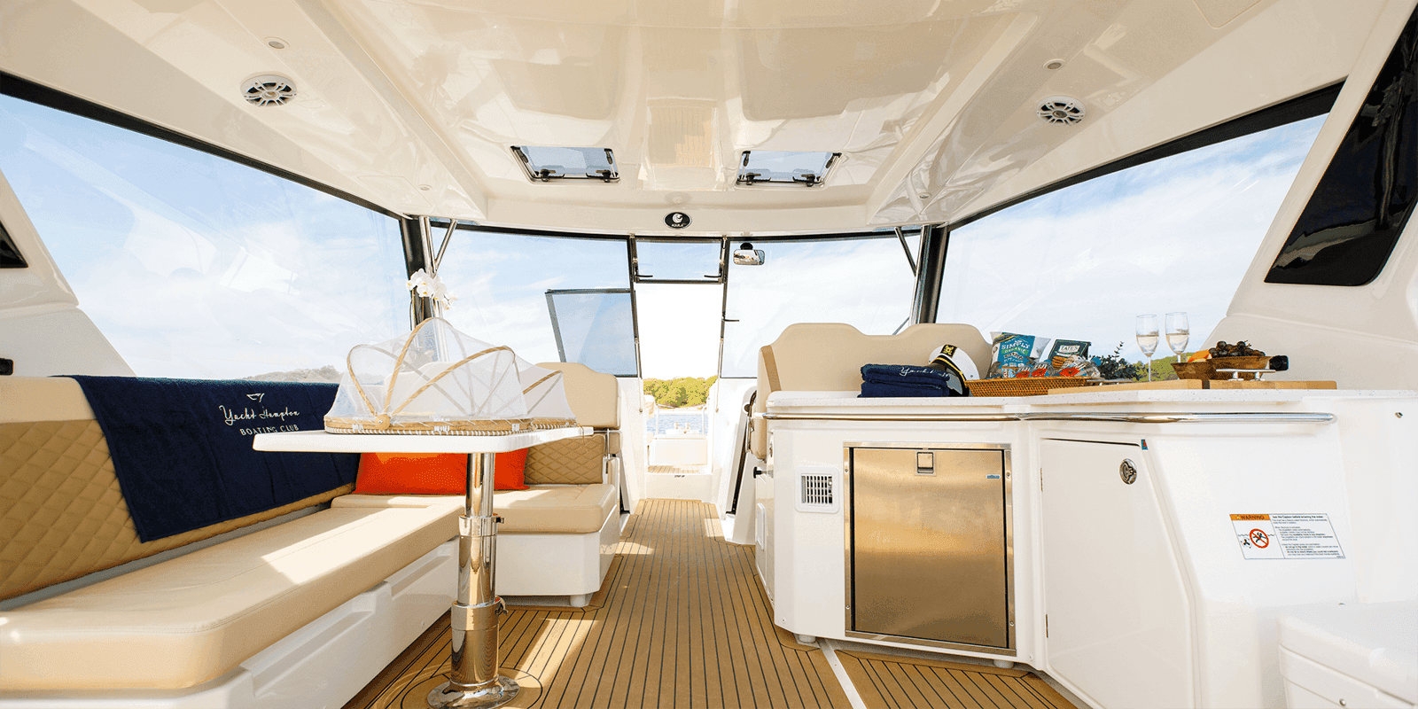 36' Aquila Catamaran (East Hampton) photo 3