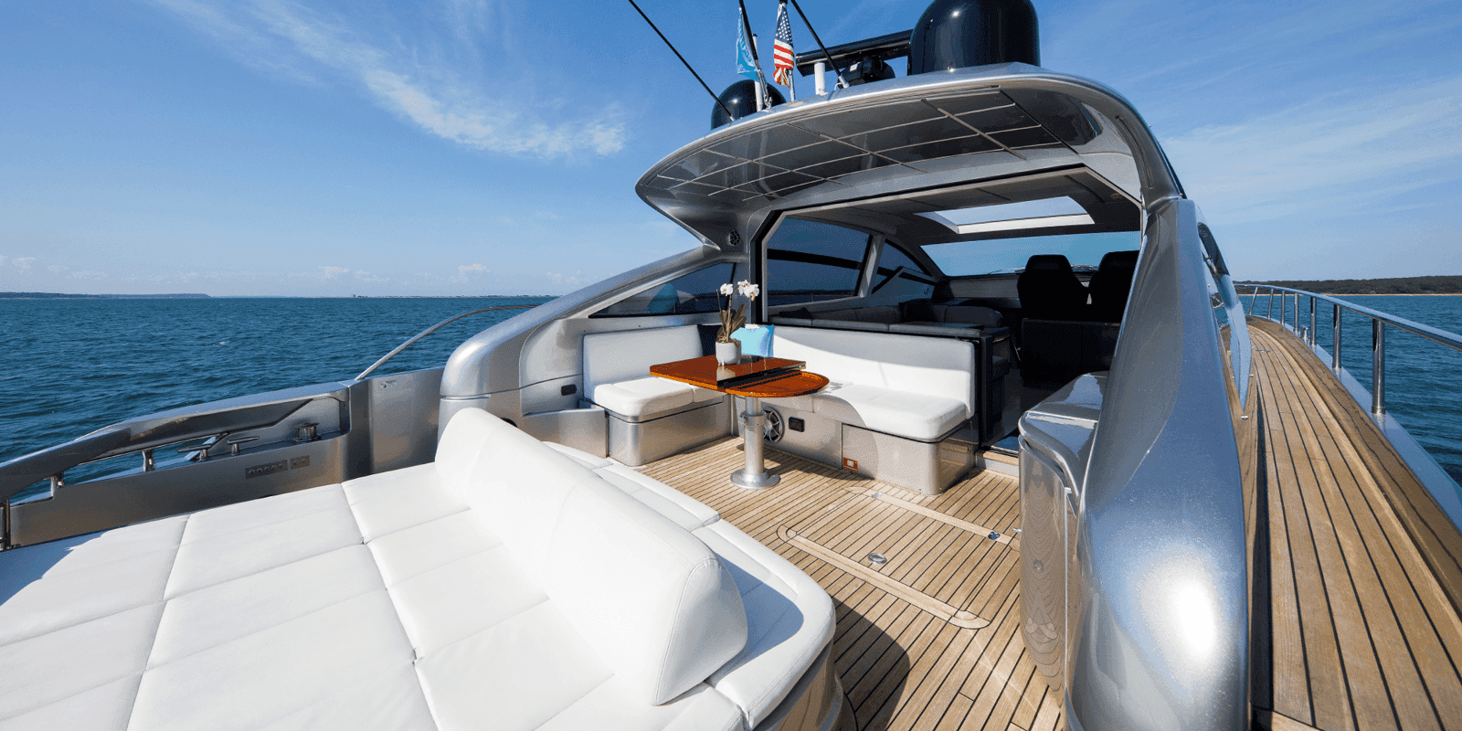 62' Pershing photo 2
