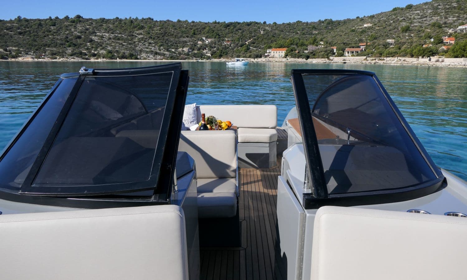 29' Rand Supreme photo 3
